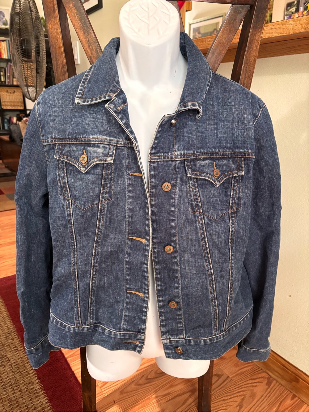 GAP Women's Blue Denim Jean Jacket